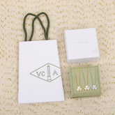 【関税負担なし・送料無料・代引可】ヴァンクリーフ&アーペル ネックレス 未使用 箱付き