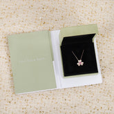 【関税負担なし・送料無料・代引可】ヴァンクリーフ&アーペル ネックレス 未使用 箱付き