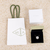 【関税負担なし・送料無料・代引可】ヴァンクリーフ&アーペル ネックレス 未使用 箱付き