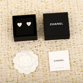 【関税負担なし・送料無料・代引可】シャネル ピアス 未使用 箱付き