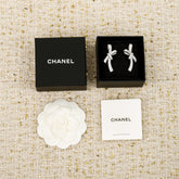 【関税負担なし・送料無料・代引可】シャネル ピアス 未使用 箱付き