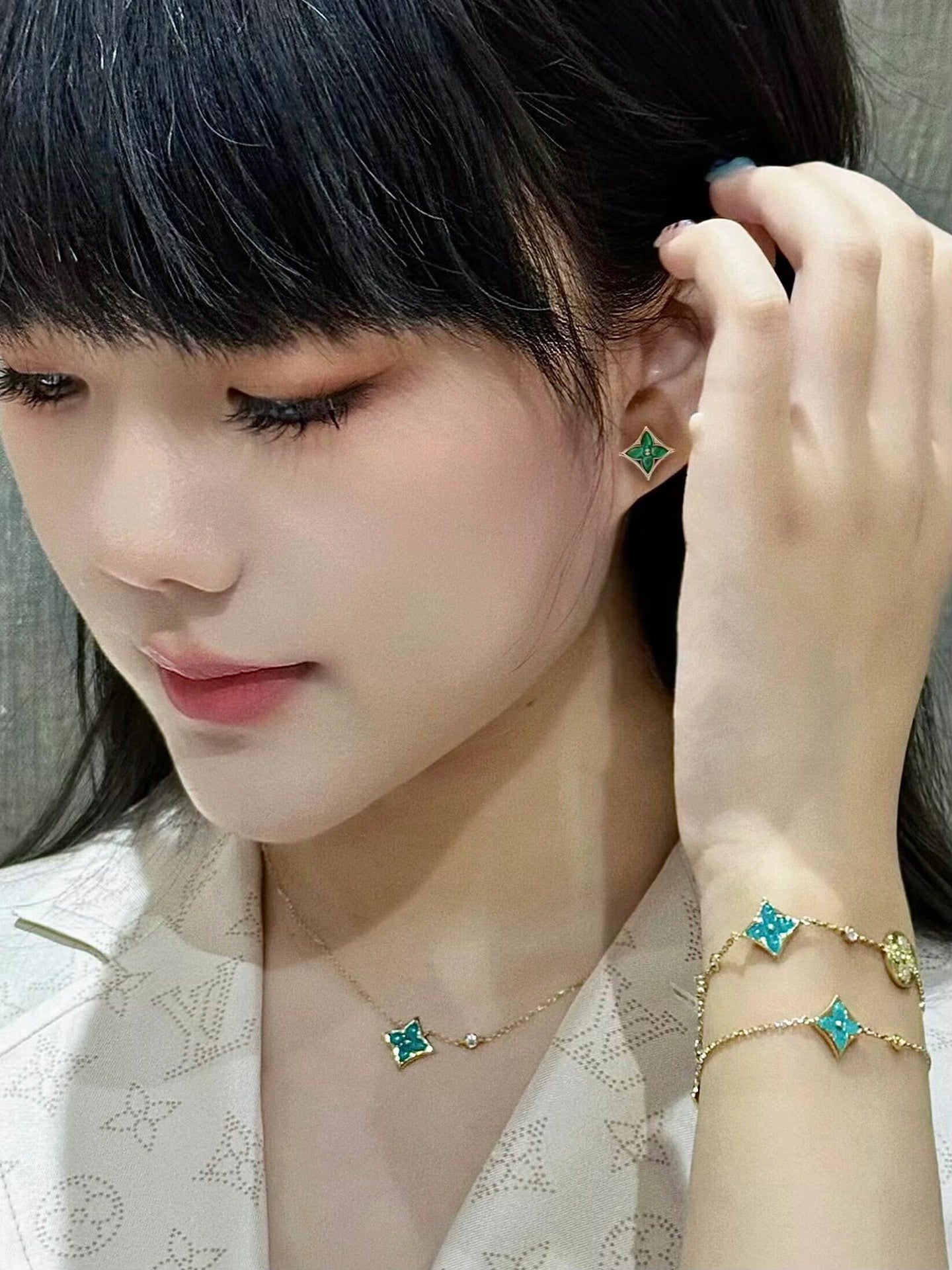 【関税負担なし・送料無料・代引可】【売れ筋】ヴィトン ピアス 未使用 箱付き